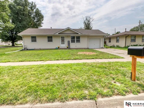 7141 Kearney Ave, Lincoln, NE 68507