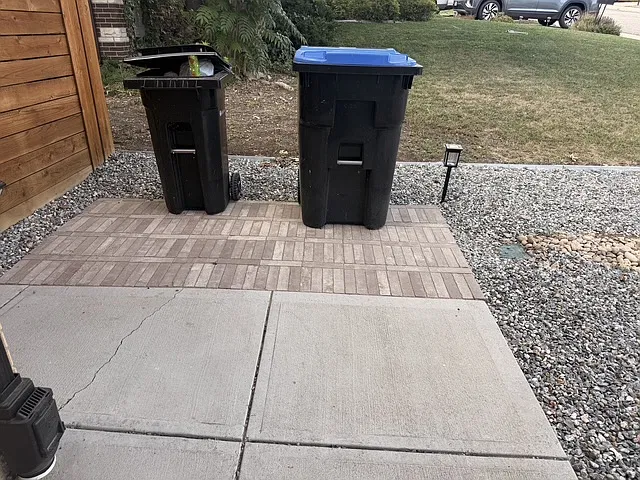 6435 Allison St — Photo 3
