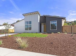 1041 Bridger Dr, Rescue, CA 95672