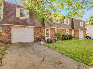 1410 SW 11th St, Blue Springs, MO 64015