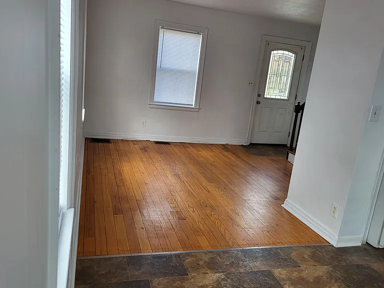 5244 Wasena Ave — Photo 5