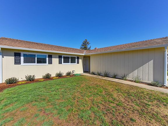 2nd image of 5275 Aspen Way