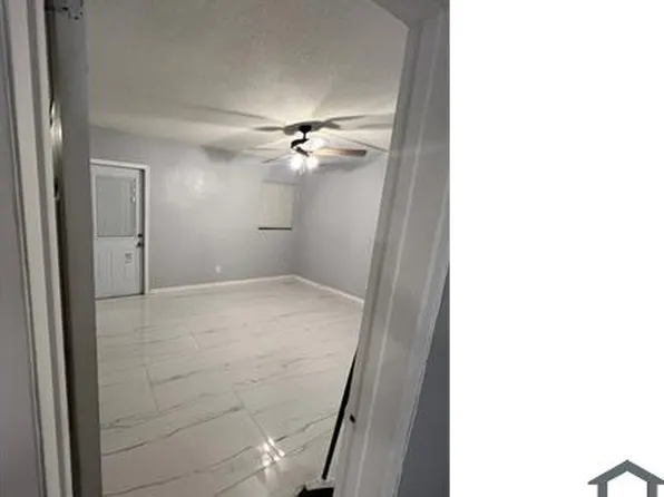 3000 NW 43rd Ter APT 106, Lauderdale Lakes, FL 33313