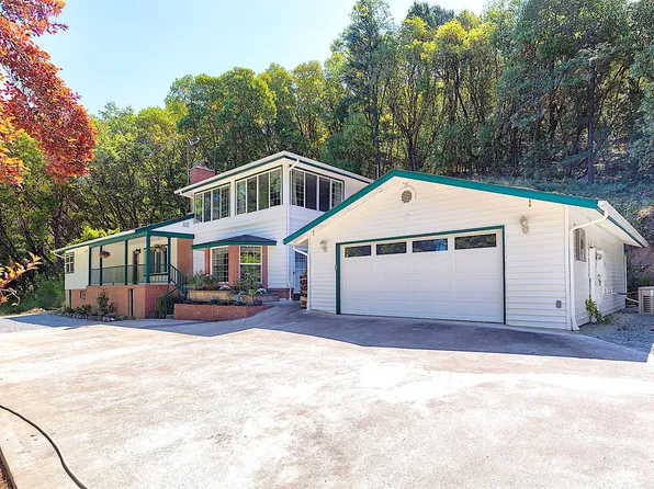 11150 Lower River Rd, Grants Pass, OR 97526