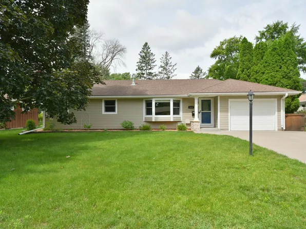 3845 Florida Ave N, Crystal, MN 55427