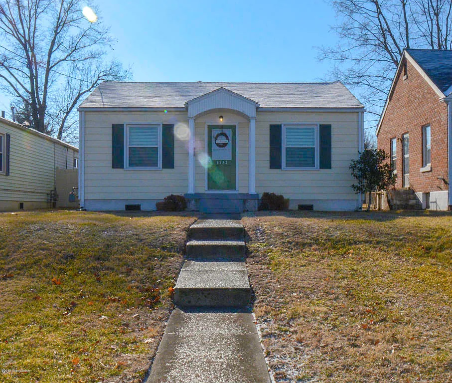 1132 Ellison Ave photo 1