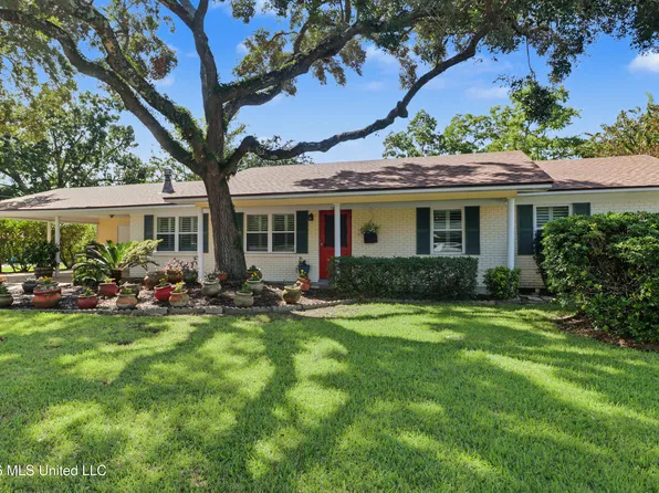 101 Alverado Dr, Long Beach, MS 39560