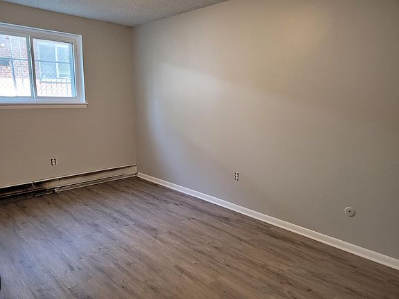 5th image of 201 Mead St #0