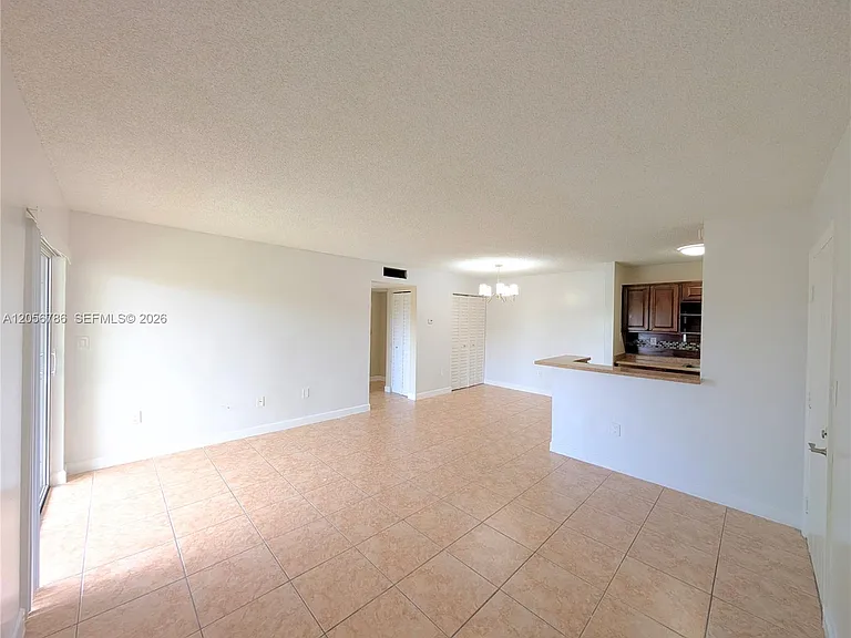 10765 SW 108th Ave #303 — Photo 2