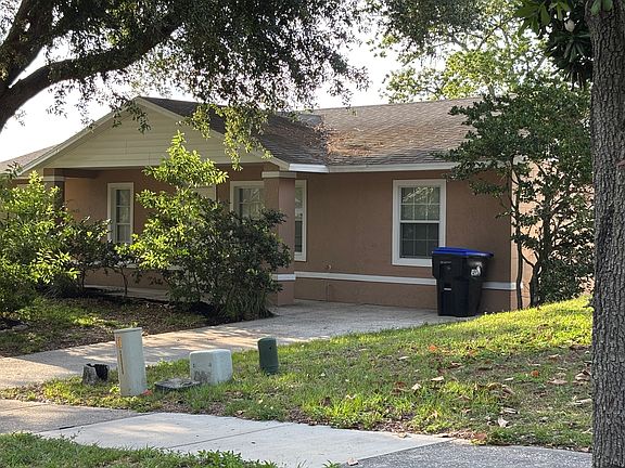 2nd image of 452 Apopka Hills Cir