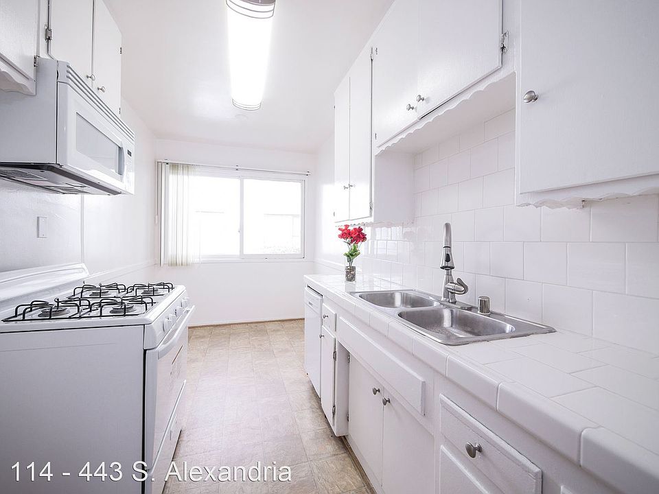 1st image of 443 S Alexandria Ave APT 4