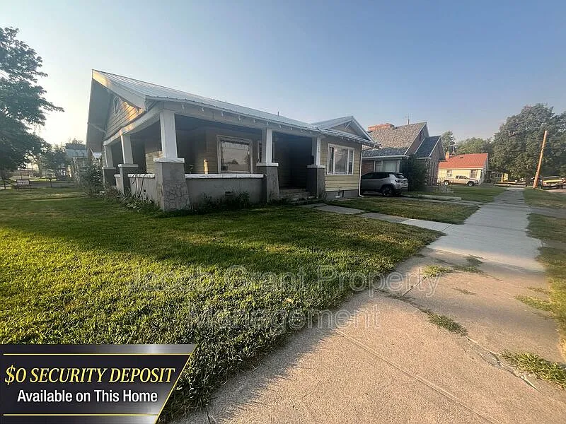 1298 Idaho Ave #1