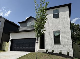 1846 E Fiji St, Fayetteville, AR 72701