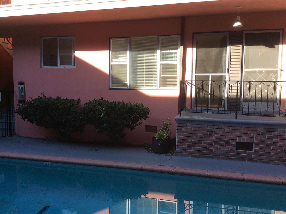 1st image of 7236 Fountain Ave APT 8