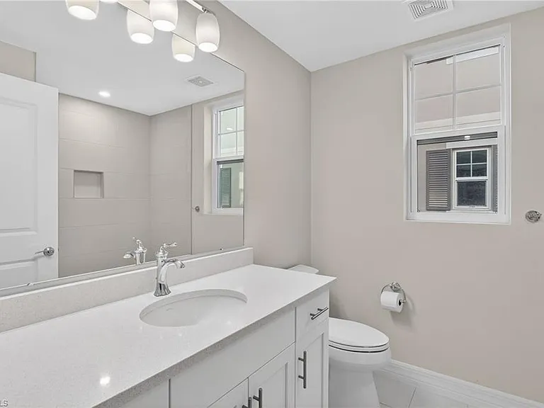 286 Indies Dr E #101 — Photo 13