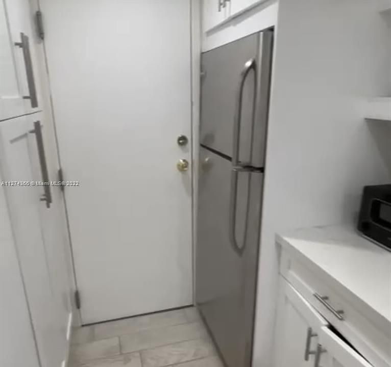 1st image of 700 Biltmore Way APT 203