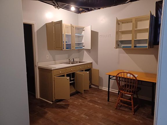 2nd image of 116 Eric Run Ct