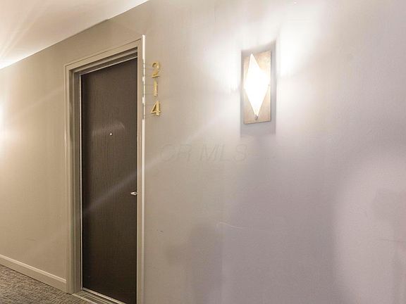 2nd image of 825 N 4th St Unit 214