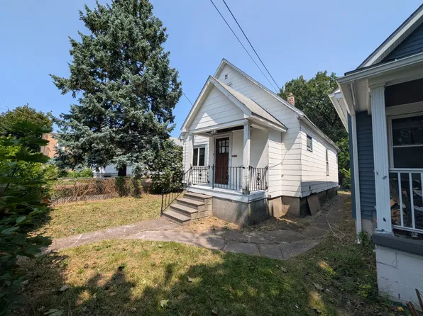 439 27th St, Niagara Falls, NY 14303
