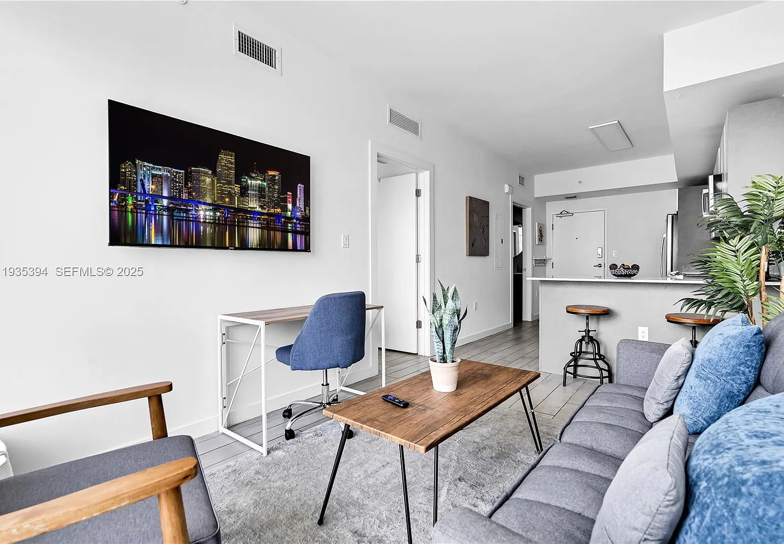 1 bed, 1.0 bath, 560 sqft, $2,500 — Photo 4