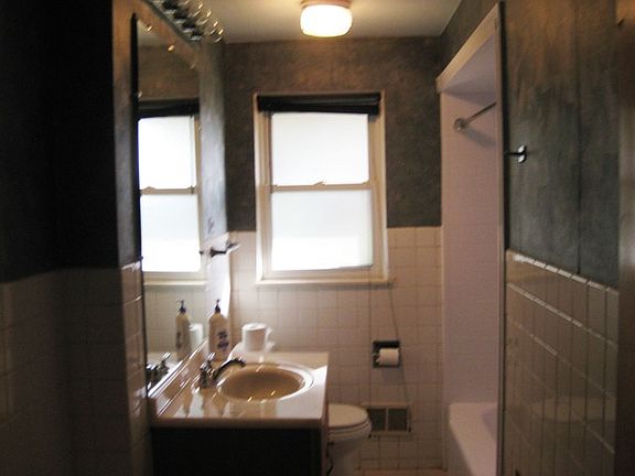 5th image of 5037 Birchwood Ave