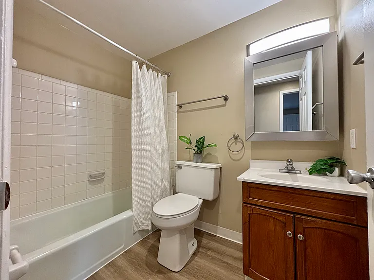 12 Capitol View Ter #7 — Photo 8