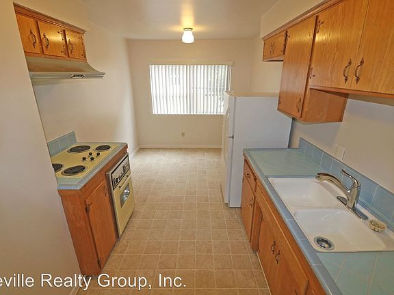 5th image of 4360 Alabama St APT 1