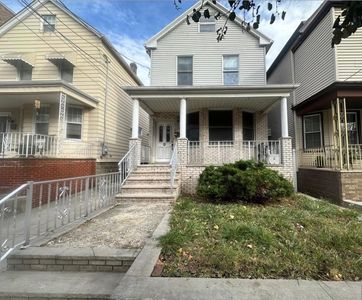 19 W 39th St, Bayonne, NJ, 07002