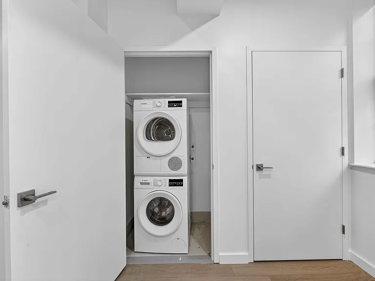225 E 134th St #5L — Photo 7
