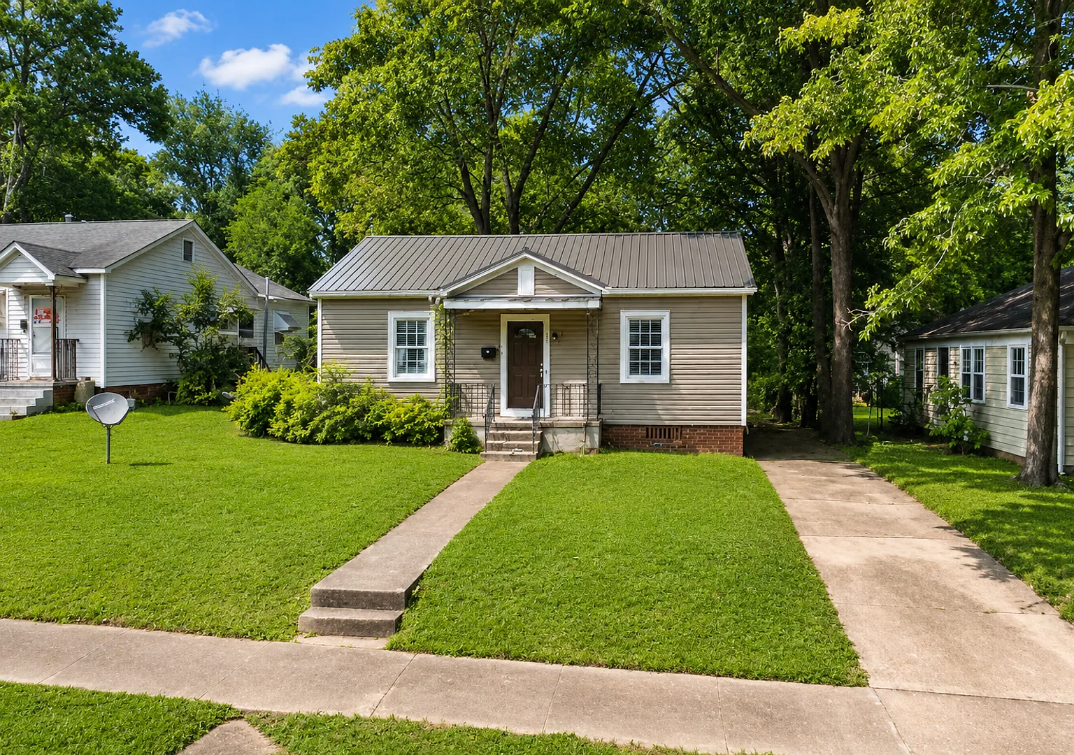 2 Bed 1 Bath in the Heart of Anniston — Photo 1