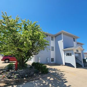 3170 W Monroe St APT 210, Waukegan, IL, 60085