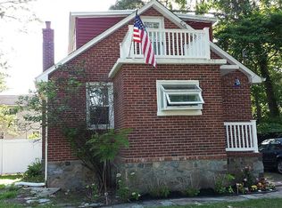 36 Columbine Rd, Rocky Point, NY 11778