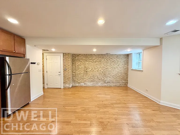 2822 N Albany Ave #G — Photo 11