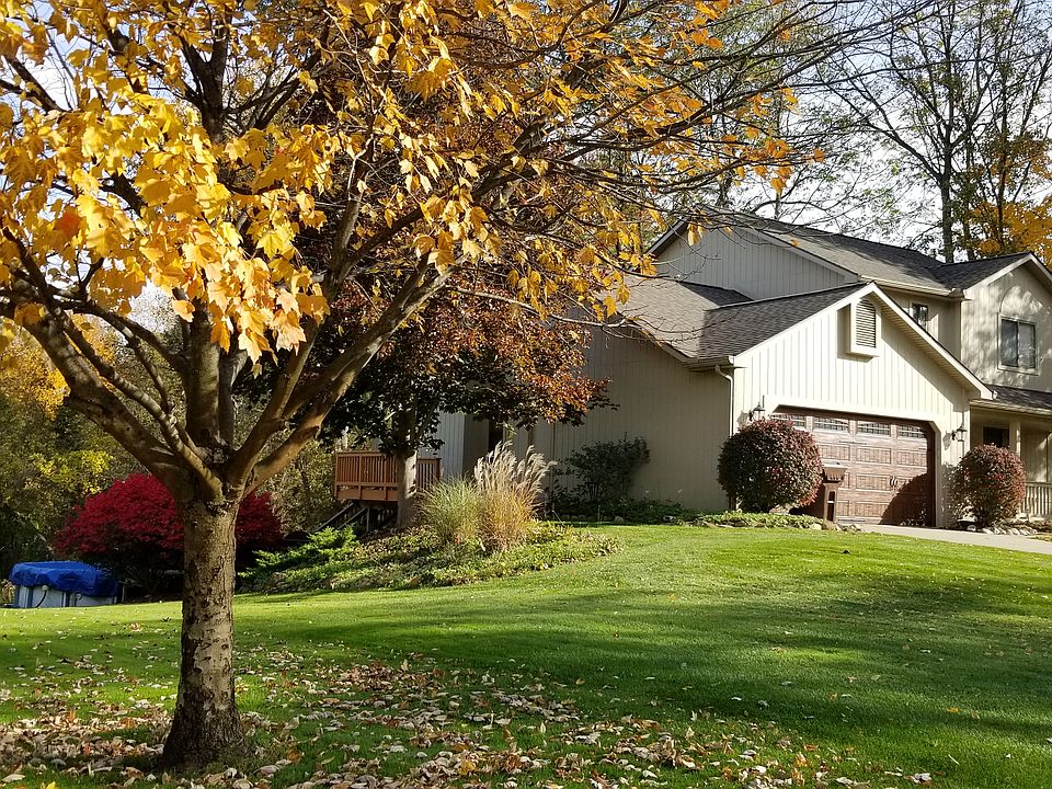 Premium Lot with walk out