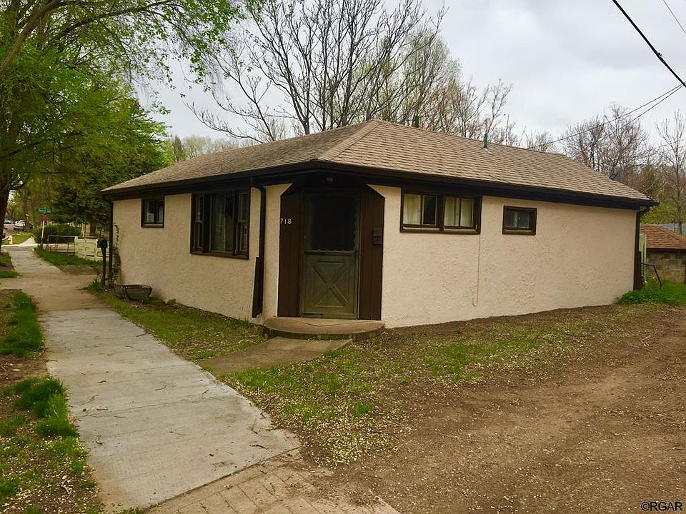 1st image of 718 W 2nd St