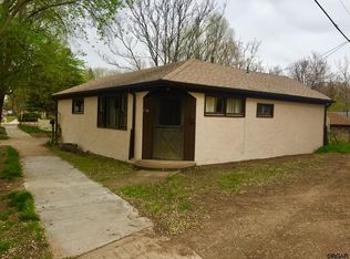 718 W 2nd St, Florence, CO 81226