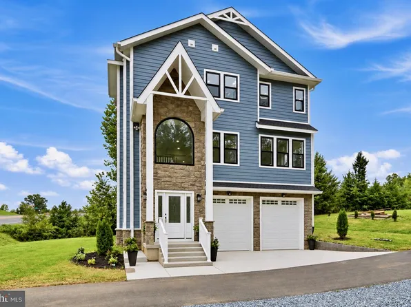 1403 Garrisonville Rd, Stafford, VA 22556