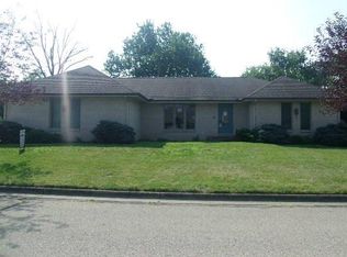 2589 Ridge Rd, Xenia, OH 45385