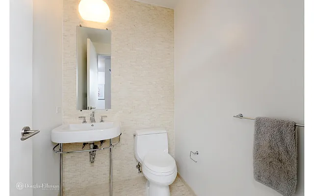 Rented by Douglas Elliman | media 13