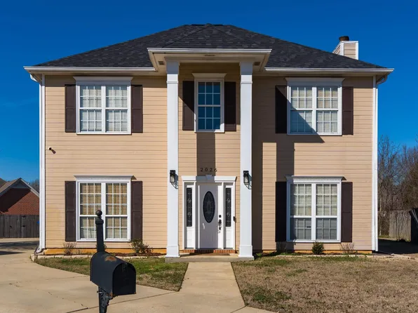 2026 Amberley Woods Trl, Helena, AL 35080