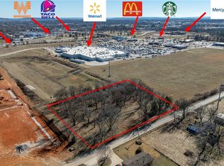 1309 Oak Grove Rd, Springdale, AR 72762