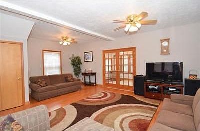 2nd image of 544 Calhoun St