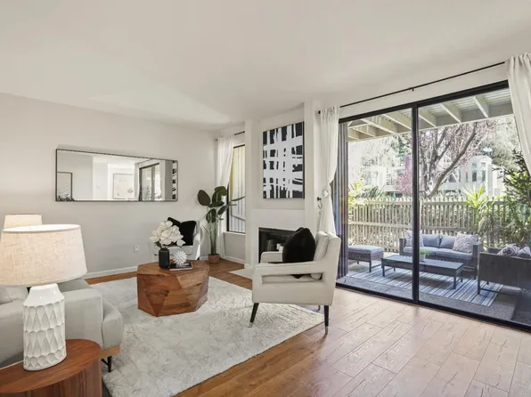 928 Wright Ave APT 501, Mountain View, CA 94043
