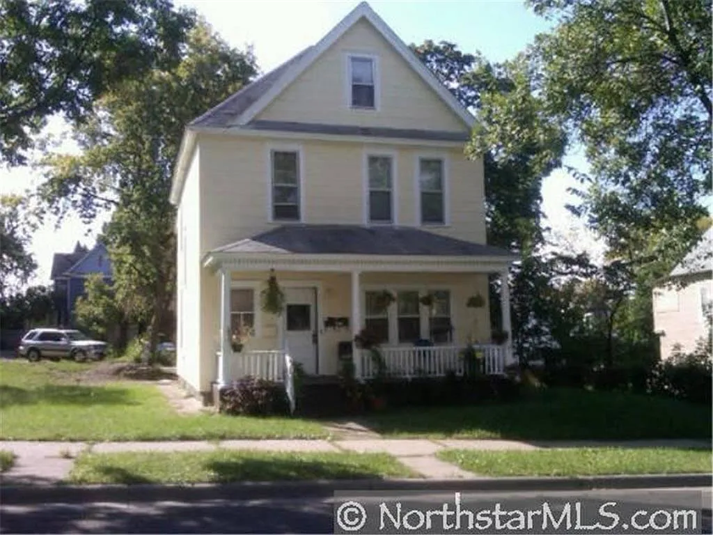 St Paul - 694 Sims Ave E - 1 — Photo 1