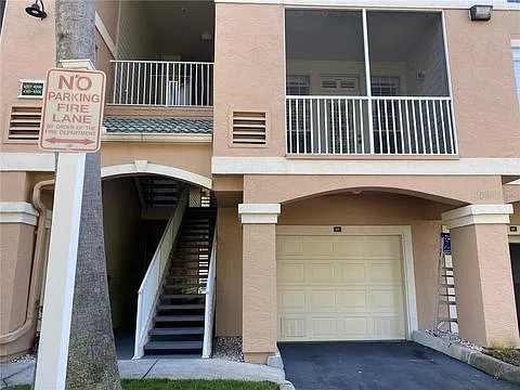 4205 Bay Club Cir — Photo 8