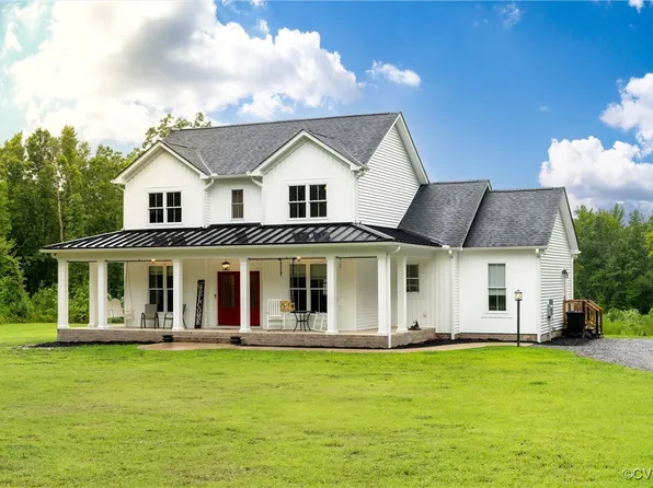 11190 Colemans Lake Rd, Ford, VA 23850