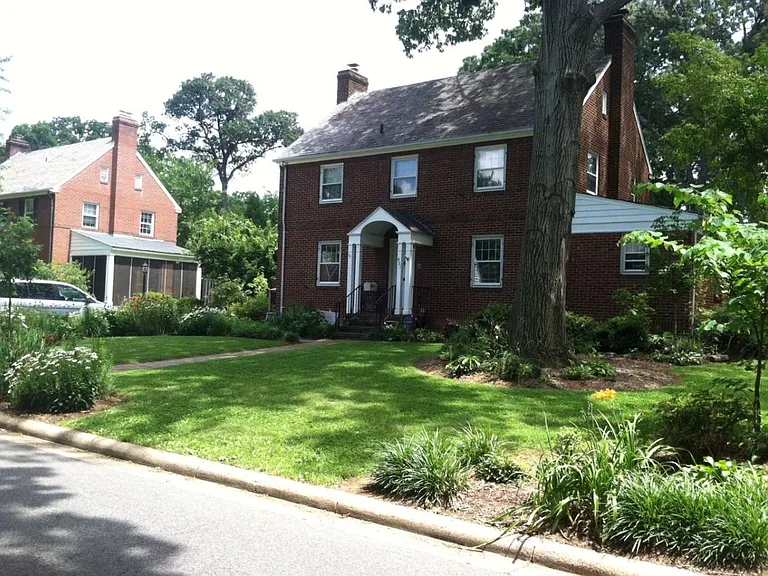 House - Street View 2