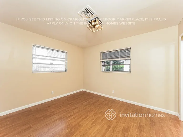 1612 NW 5th St — Photo 12