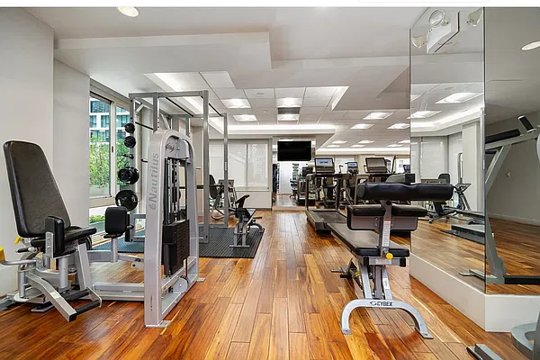 Rented by REAL New York | media 12