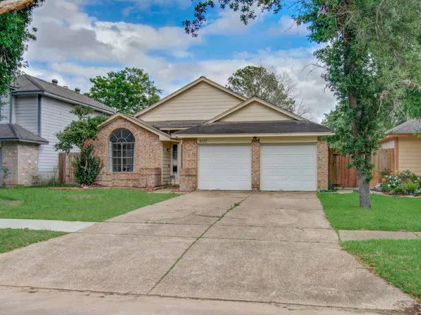 8622 Sparkling Springs Dr, Houston, TX 77095